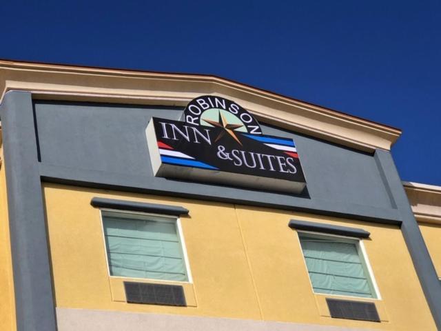 Robinson Inn And Suites Exterior foto